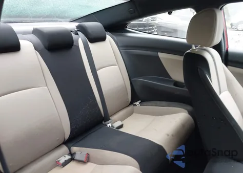 2017 Honda Civic Lx z USA, uszkodzony, nr VIN 2HGFC4B59HH305653